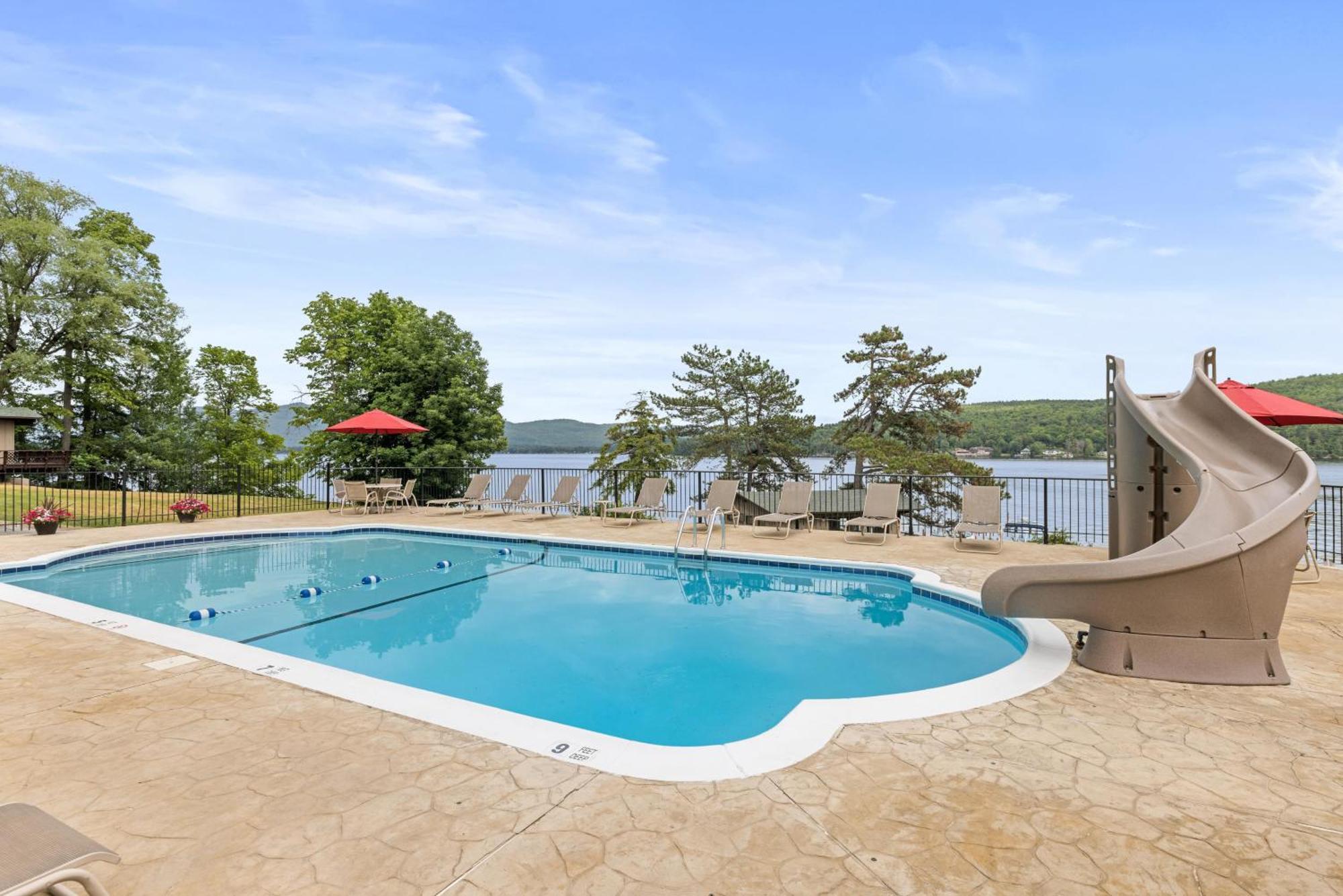 Sun Castle Resort Lake George Kültér fotó